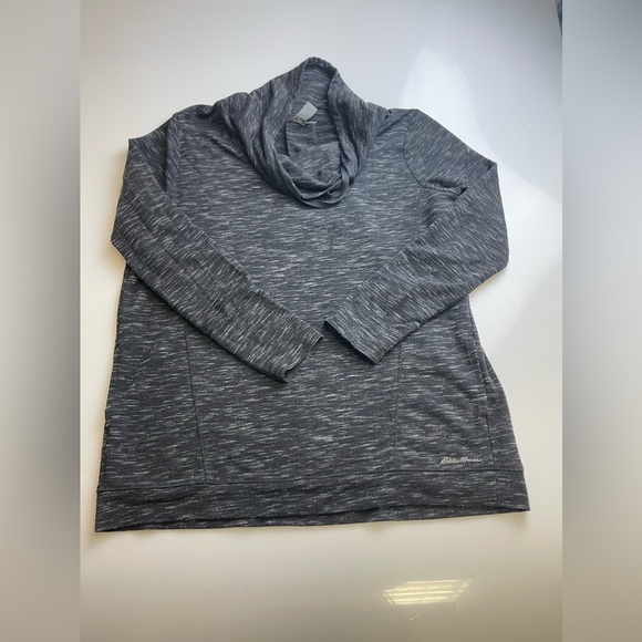 Eddie Bauer Black & White Striped turtleneck top Y8-22 - Picture 1 of 6